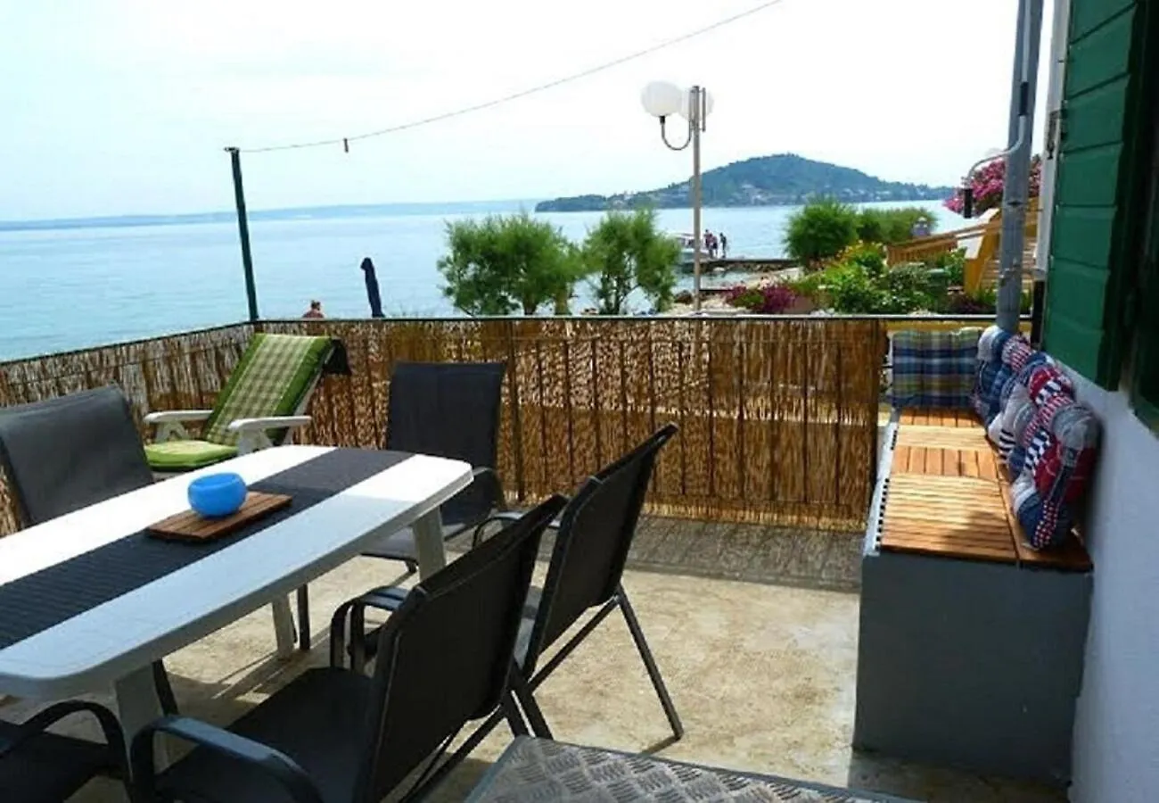 Holiday Home Villa Jadran - 10 M From Beach 프레코
