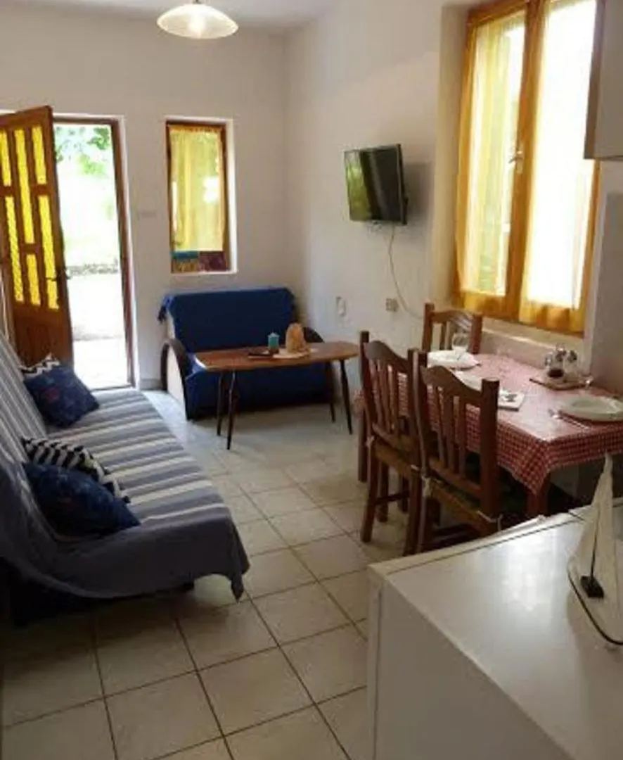 Holiday Home Villa Jadran - 10 M From Beach 프레코
